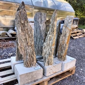 Akmuo sodo dekoracijai Gneiss monolitas Vilnius