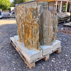 Akmuo sodo dekoracijai Gneiss monolitas Vilnius