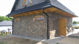 Akmeninės skalūno plokštės fasadų apdailai