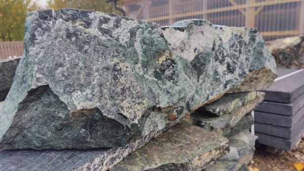 Žalio serpantino luitai laiptams takams sodo dekoracijai Vilnius