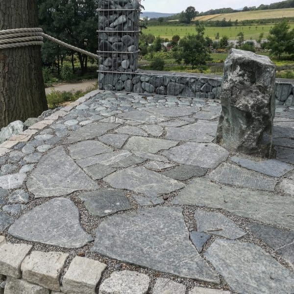 Akmeninės žalio serpentino plokštės