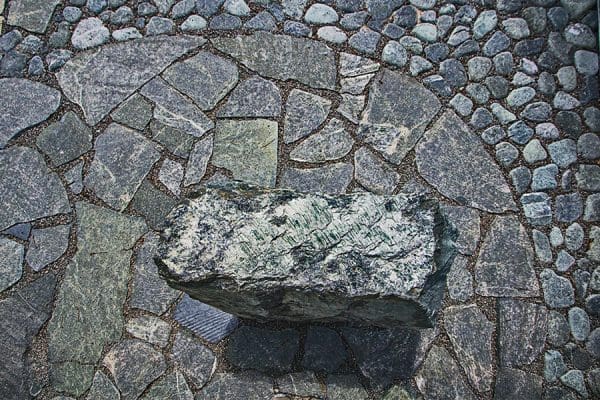 Akmeninės žalio serpentino plokštės