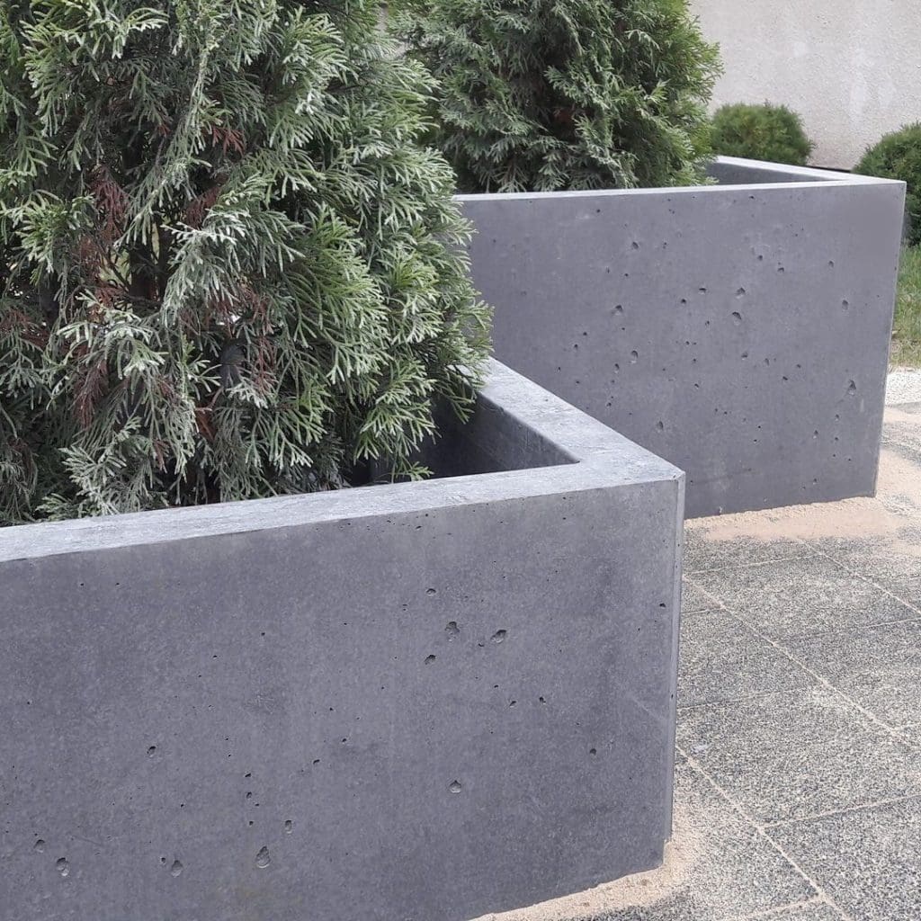 Betoninis vazonas antracitas Vilnius Trakai